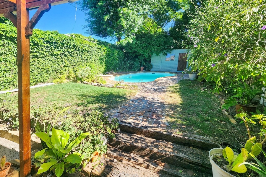 2 Bedroom Property for Sale in Harfield Village Western Cape